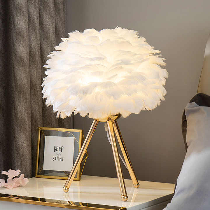 Table Lamp - FeatherLux - Dimmable Light - Elegant Feather Design | Kalsten