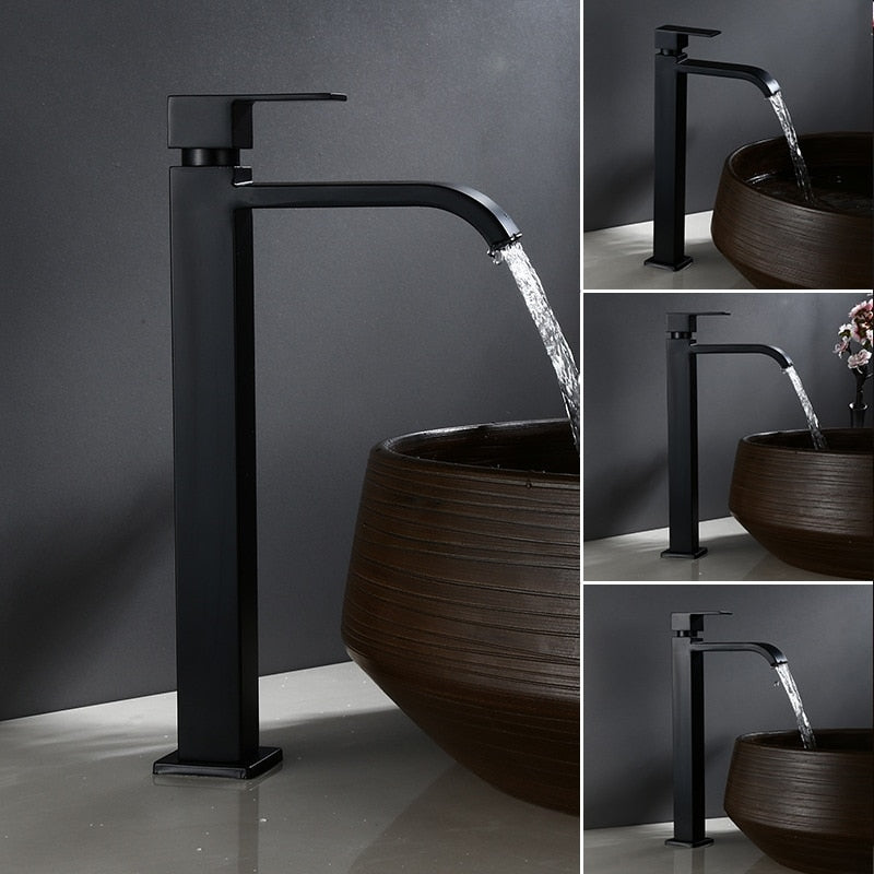 Matte Black Single-Handle Sink Faucet Kalsten