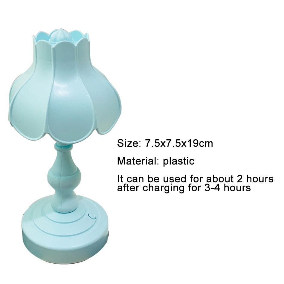 Retro Lotus Desktop Lamp | Kalsten