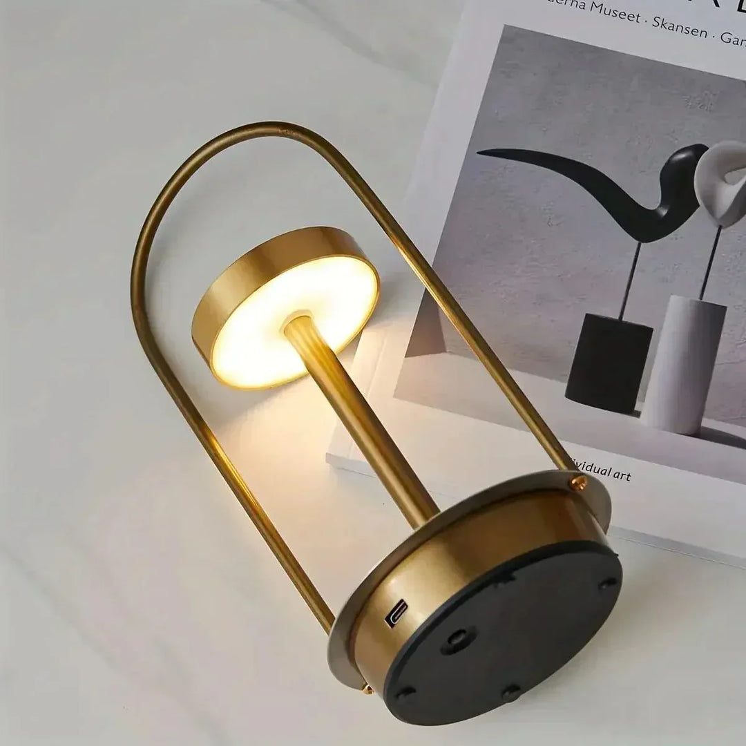 GlowEra - Timeless Retro Table Lamp | Kalsten