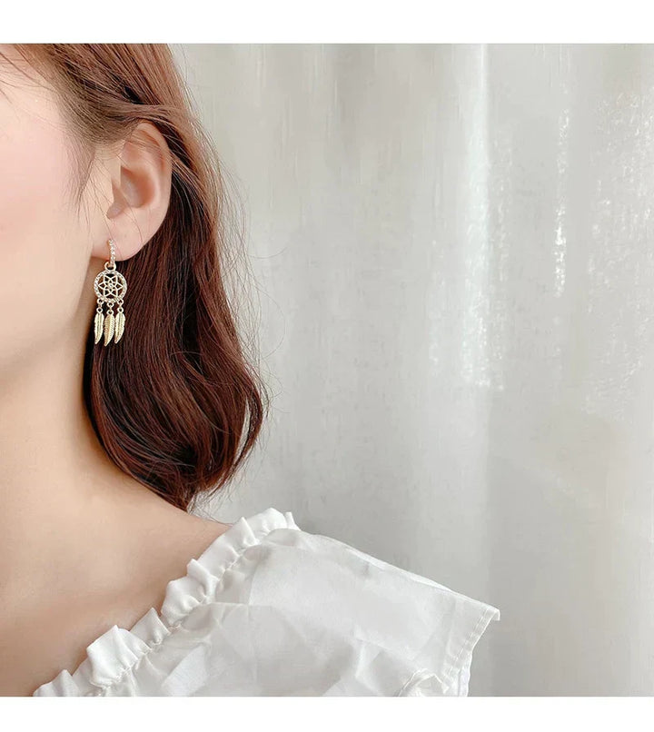 Kalsten | Evani️ | Elegant refinement with 14-carat gold earrings