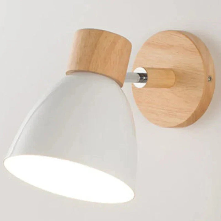 Elegant wall application made of wood - modern and warm design | Kalsten