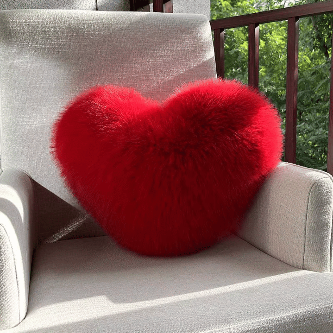 Skanto | Heart-Shaped Faux Fur Pillow for Warm and Modern Living Spaces