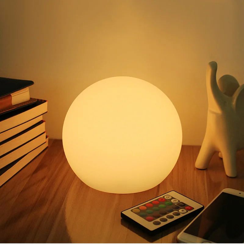 Modern, colorful table lamp without a cable | Kalsten