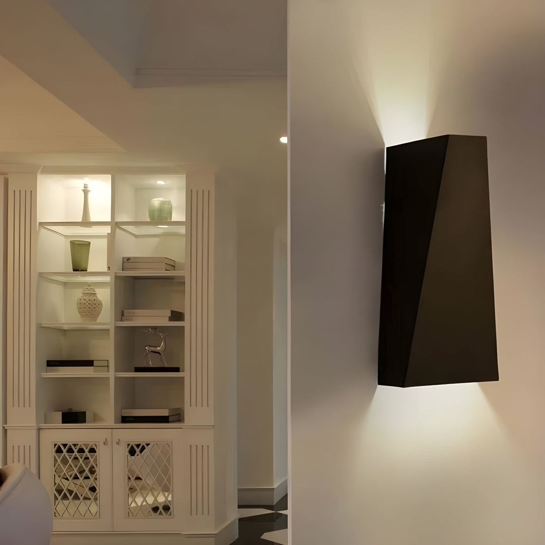 GlowHorizon Light – Nordic Aluminium Up and Down LED Light | Kalsten