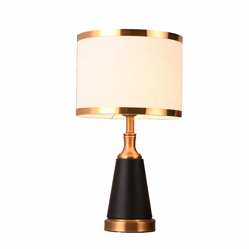 American Bedroom Bedside Table Lamp - Hotel Villa Guest Room Living Room Decorative Table Lamp Gold Iron LED Lamp | Kalsten