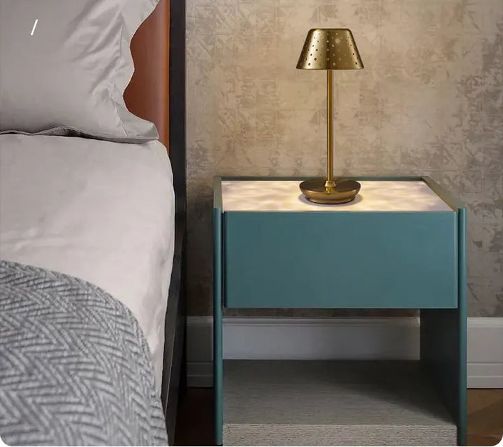 LuxeGlow – Portable LED Table Lamp for Modern Interiors Kalsten