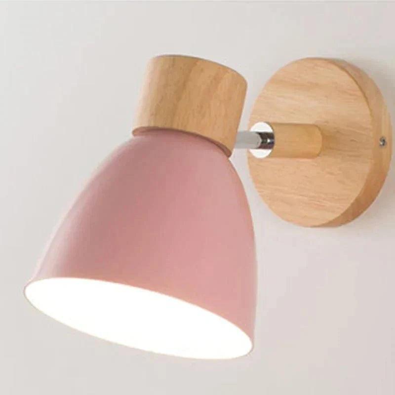 Elegant wall application made of wood - modern and warm design | Kalsten