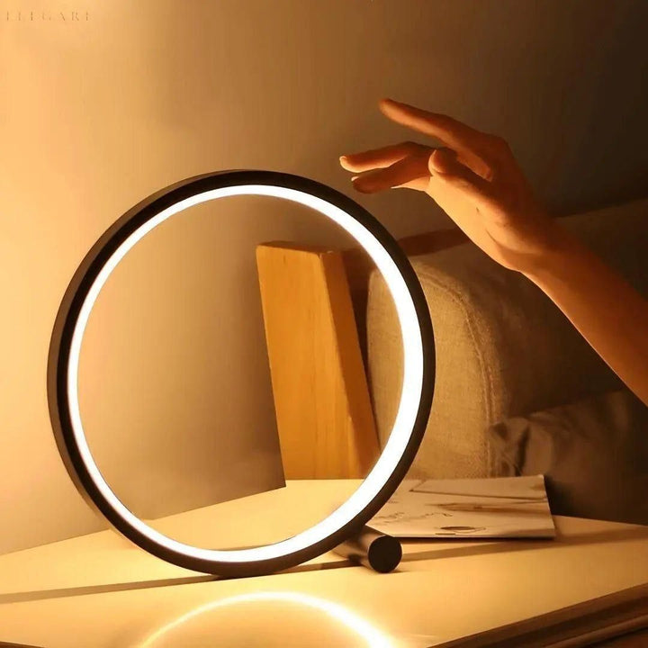 HaloGlo | Minimalistic LED Table Lamp | Kalsten