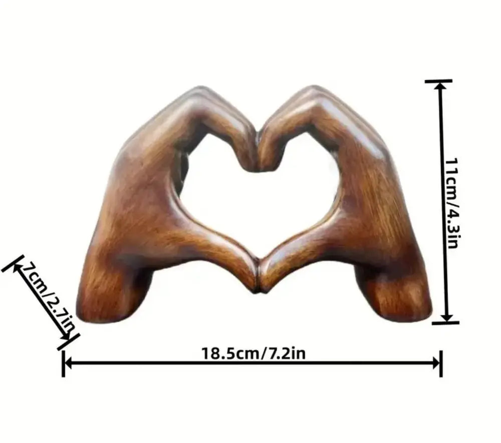 Kalsten | Handcrafted heart sculpture with modern wood grain