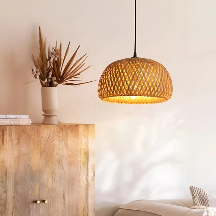Elegant Rattan Pendant Light: Luxury Lighting for Any Space Kalsten