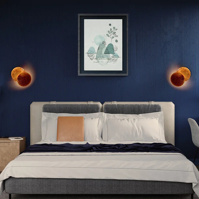 Modern Decor Eclipse Lunar Glow Wall Lamp | Kalsten