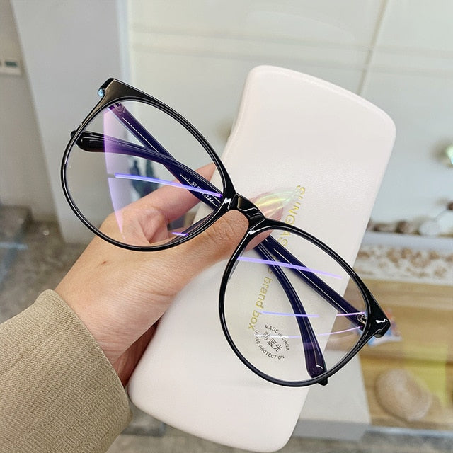 Yetti Glasses | Anti Blue Light & Fashionable in One! | Kalsten