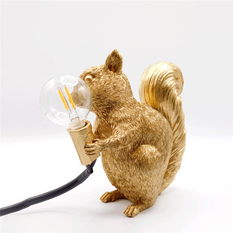 Table lamp squirrel resin LED animal light | Kalsten