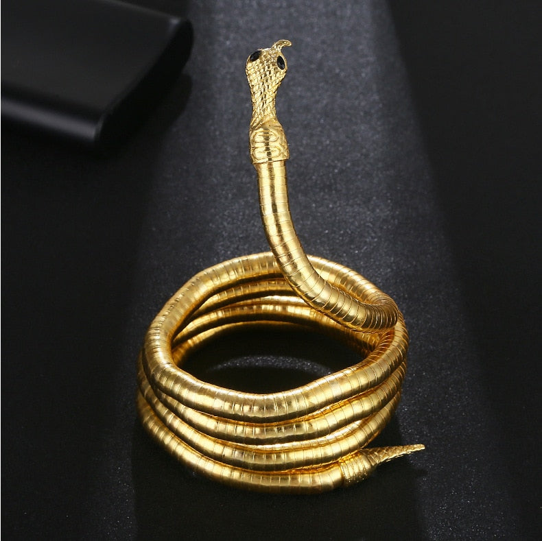 Kalsten | Snake chain - versatile and trendy accessory
