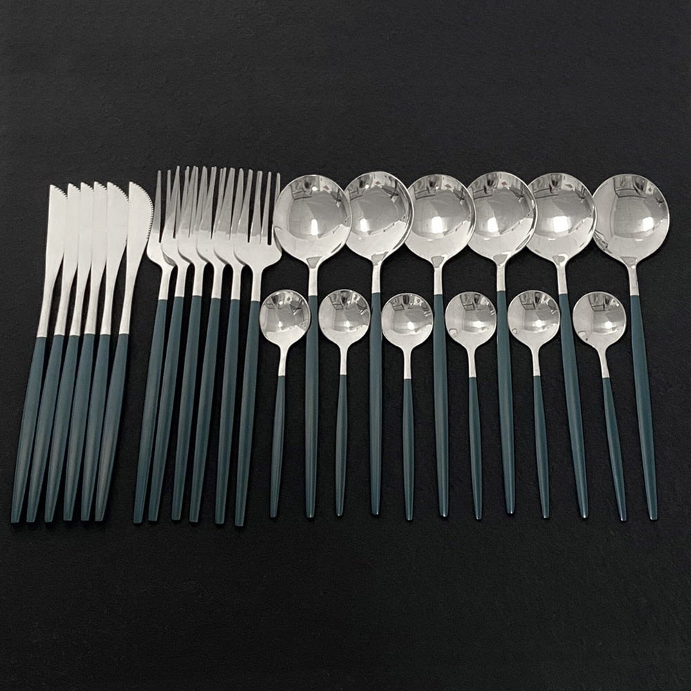 RoyalGlimmer Gold Cutlery Set - Gold Cutlery Set for a Luxurious Table Decoration Kalsten