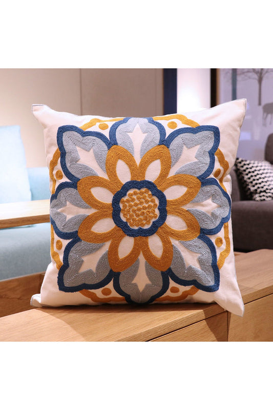Flower Accent Pillow | Bowlift