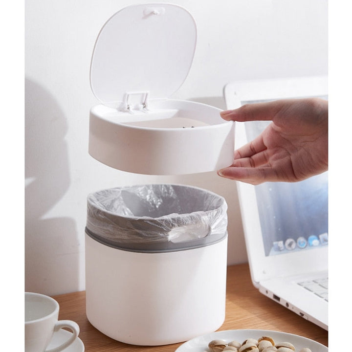 Kalsten | Office Wizard Mini Desktop Trash Can