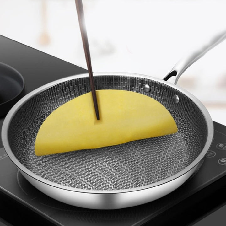 Kalsten | Frying pan with pixel technology | High-quality non-stick coating | Perfect for even frying | Sturdy design