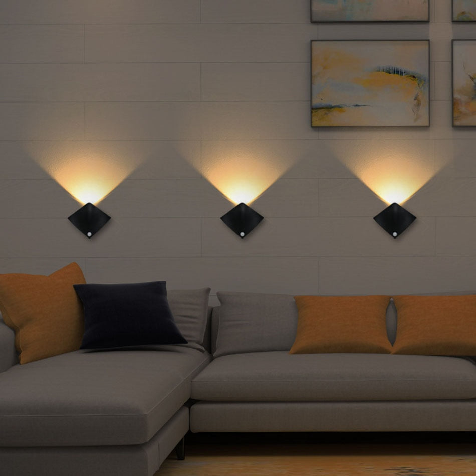Motion Sensor Wireless Indoor Wall Lamp | Kalsten
