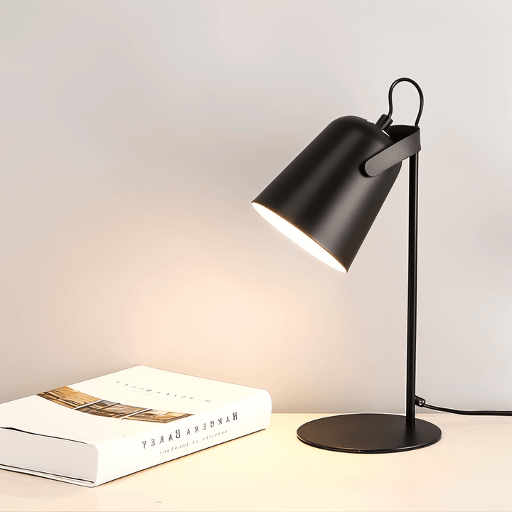 Desk lamp Pastel Creative Scandinavian Design Illuminate your space | Kalsten