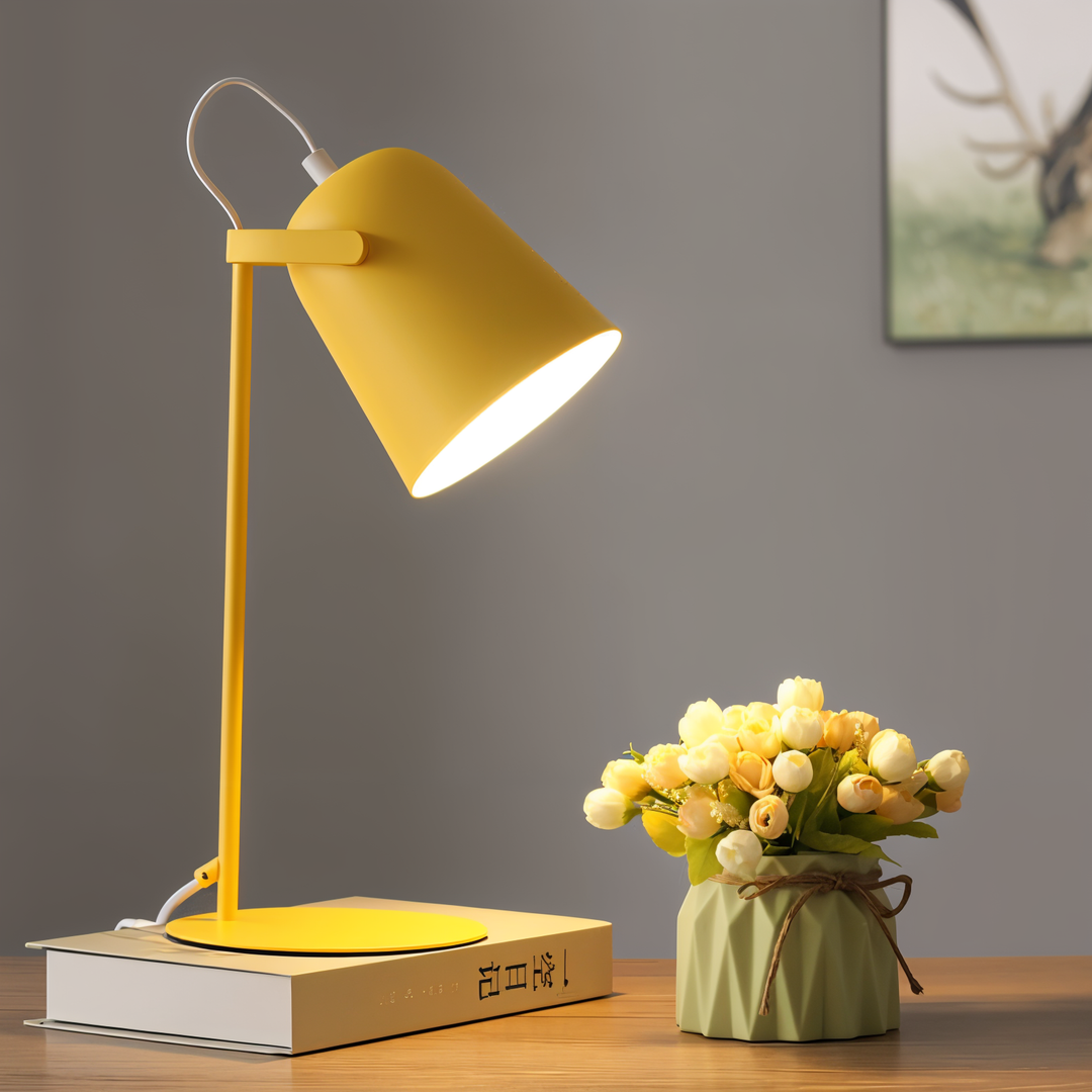 Macaron – Adjustable Nordic Table Lamp for a Stylish Office | Kalsten