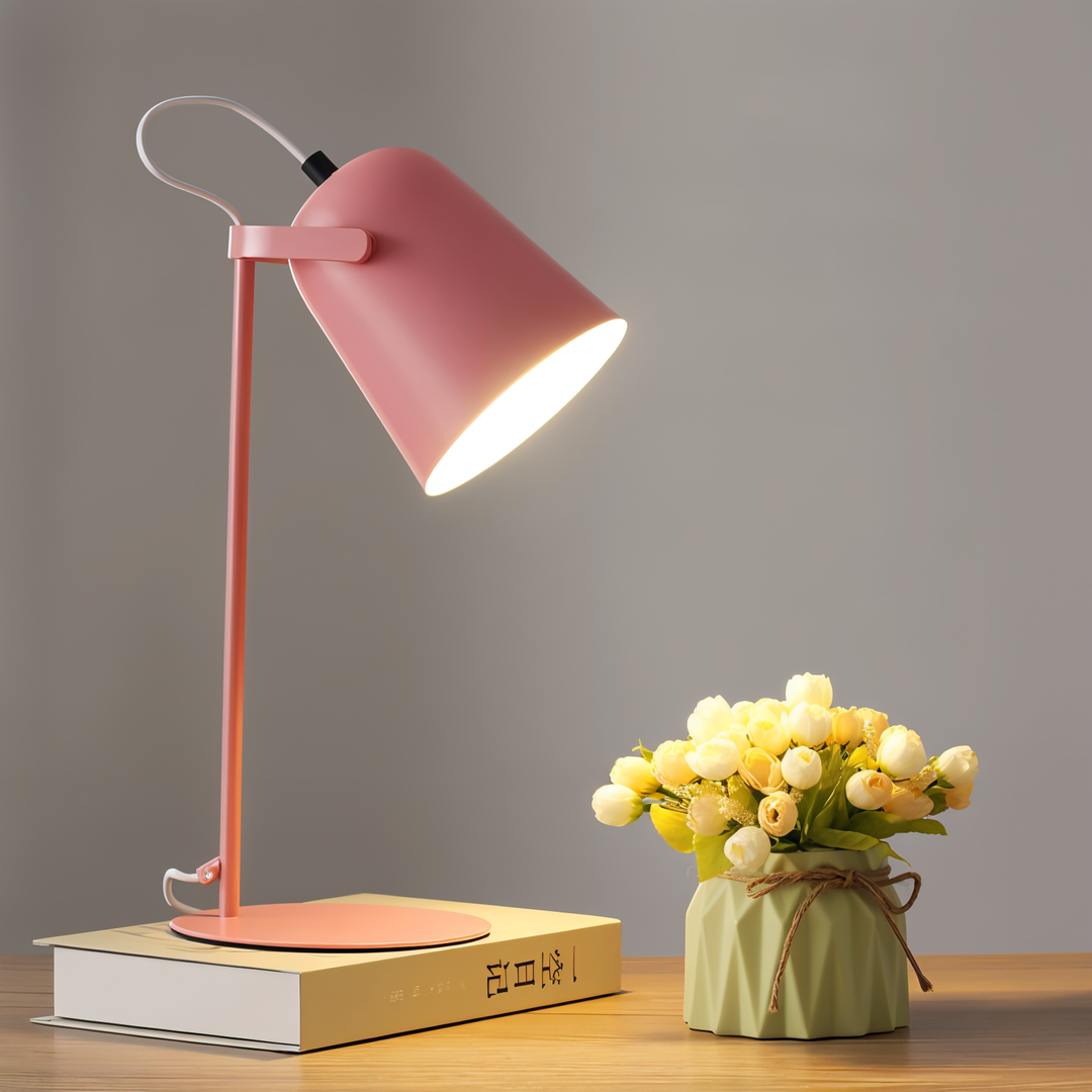 Macaron – Adjustable Nordic Table Lamp for a Stylish Office | Kalsten