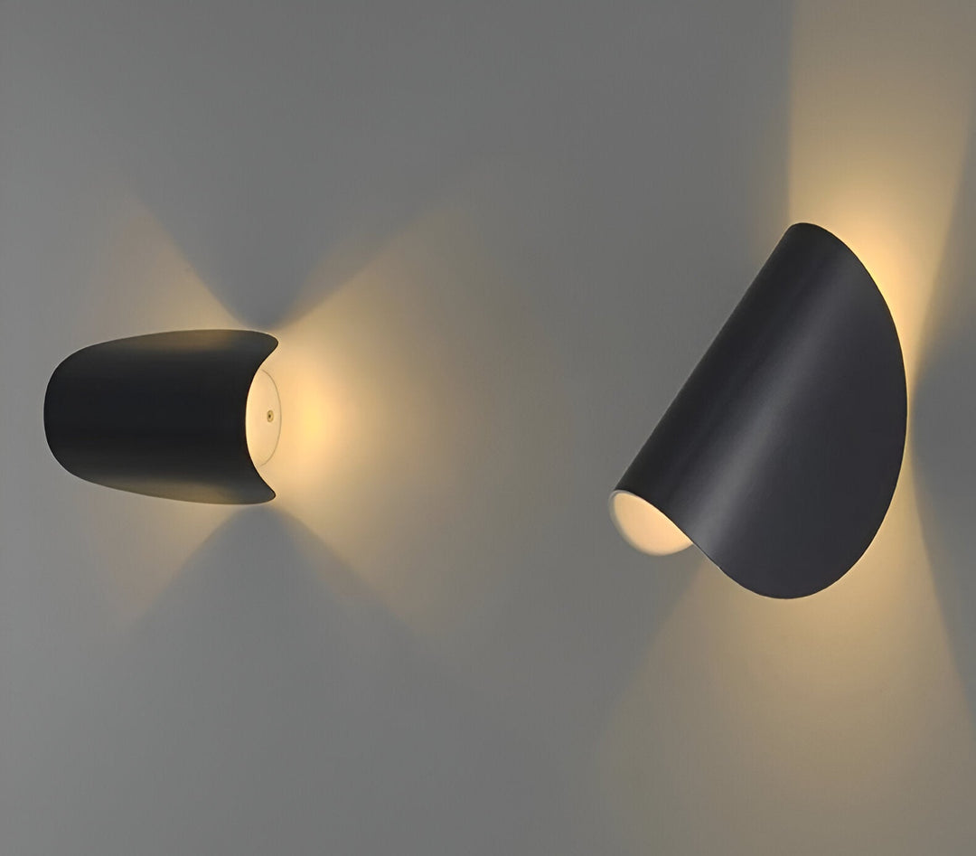 Twist Wall Lamp - Rotatable Metal Wall Light - Curve Wall Sconce | Kalsten