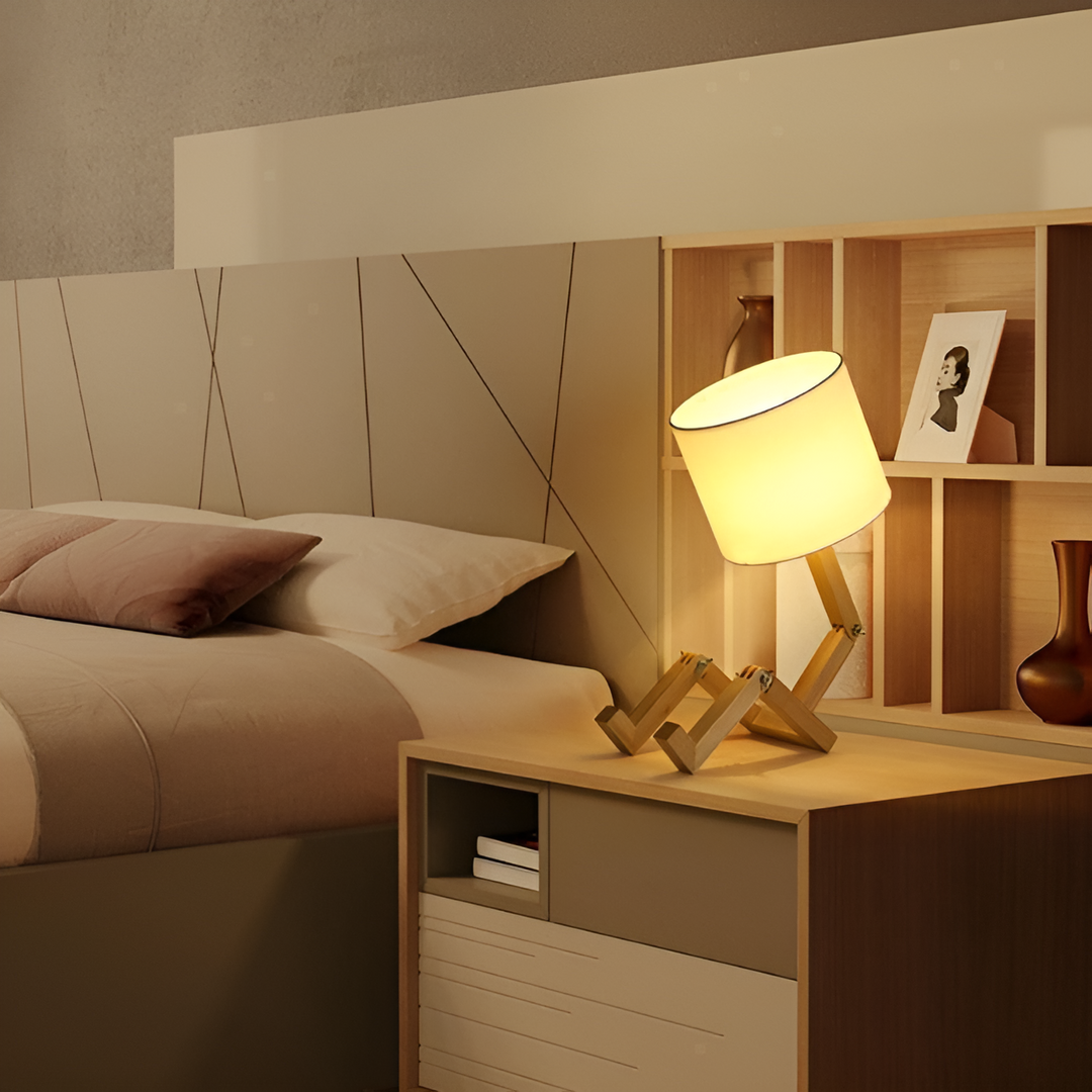 Flexible Robot Desk Lamp Made of Solid Wood – LumoBot | Kalsten