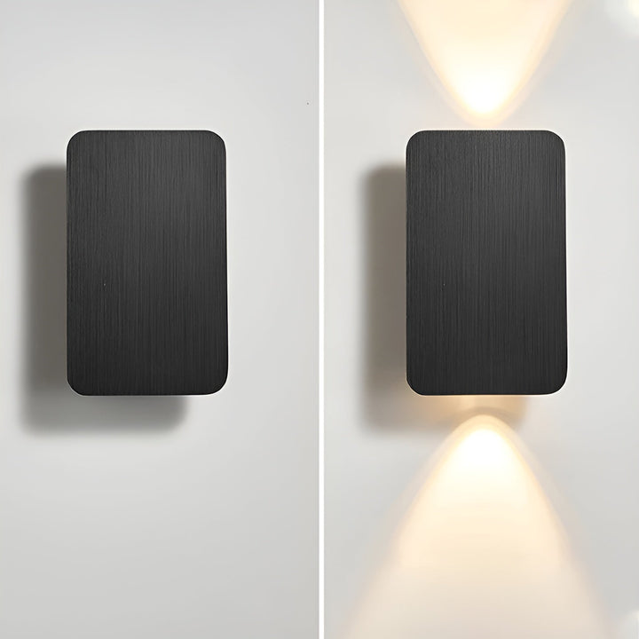 Kalsten | Elegant LED wall lamp in minimalist design for your home