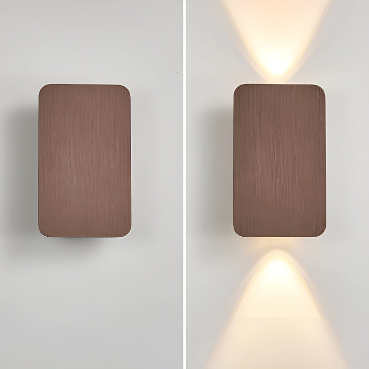 Kalsten | Elegant LED wall lamp in minimalist design for your home