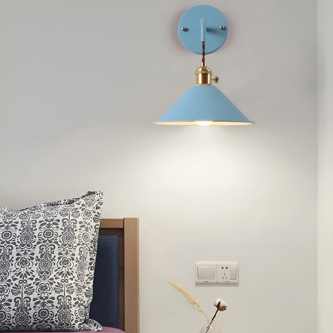 Retro Cone Wall Lamp – Vintage-Inspired Design