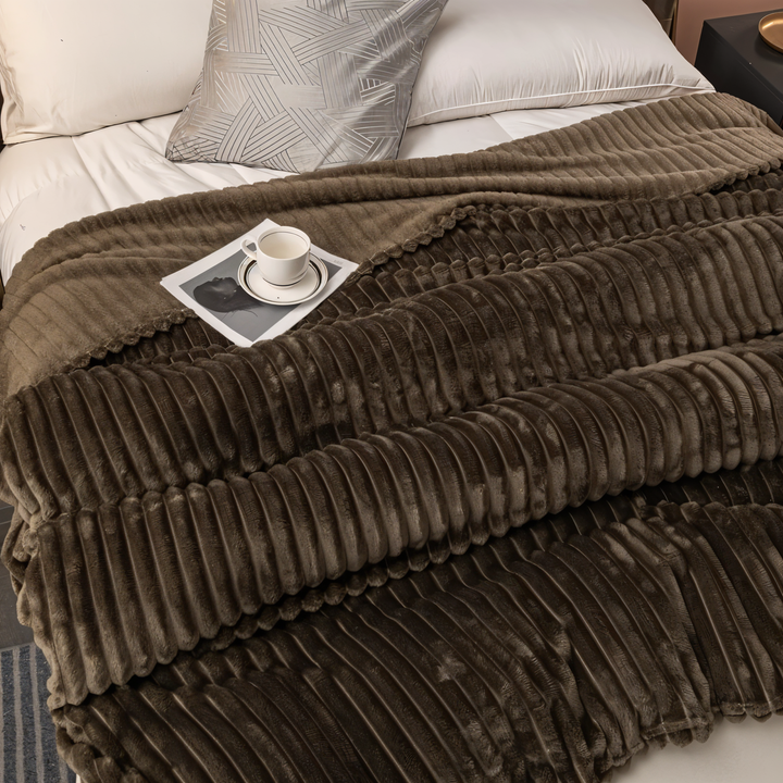Cozy, Breathable Fleece Blanket