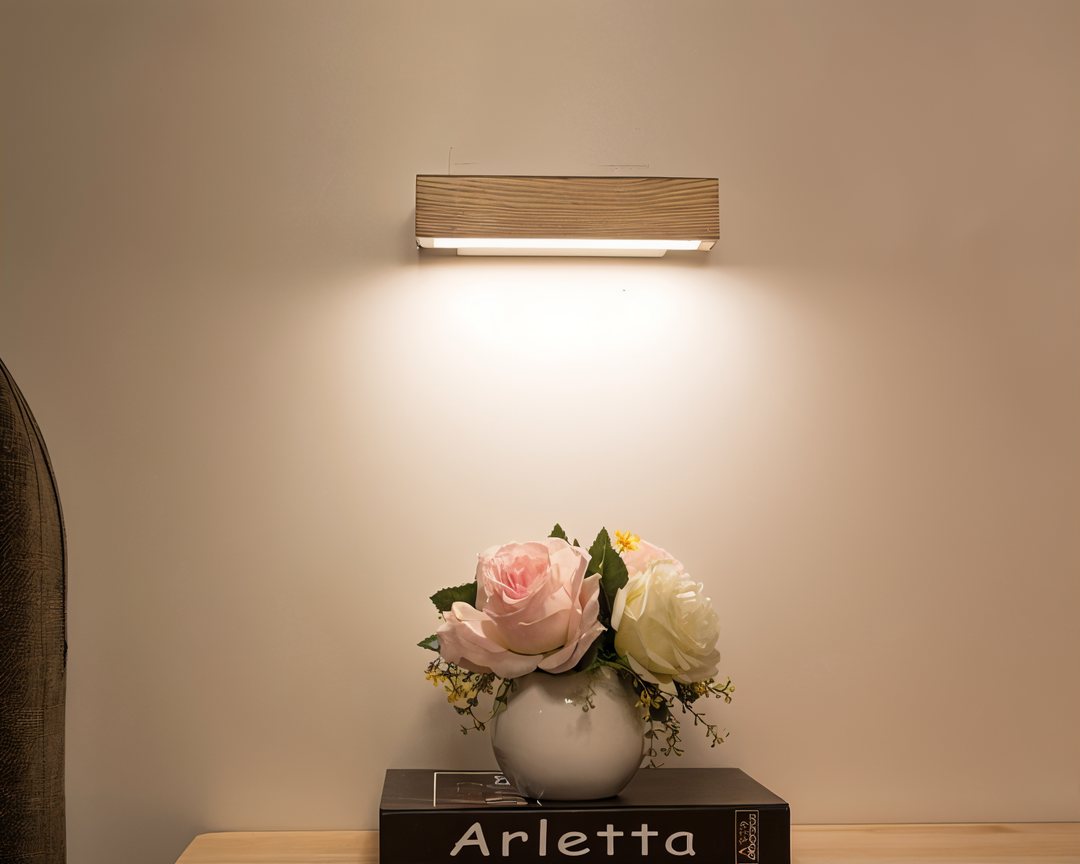 TwistLED Wall Lamp - 360° rotatable rectangular LED wall lamp made of wood | Kalsten