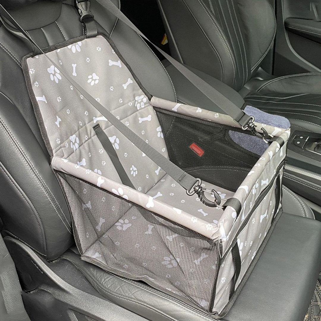 Kalsten | AutoPaw Elevated Dog Seat – Waterproof, Non-slip and Safe for On the Go