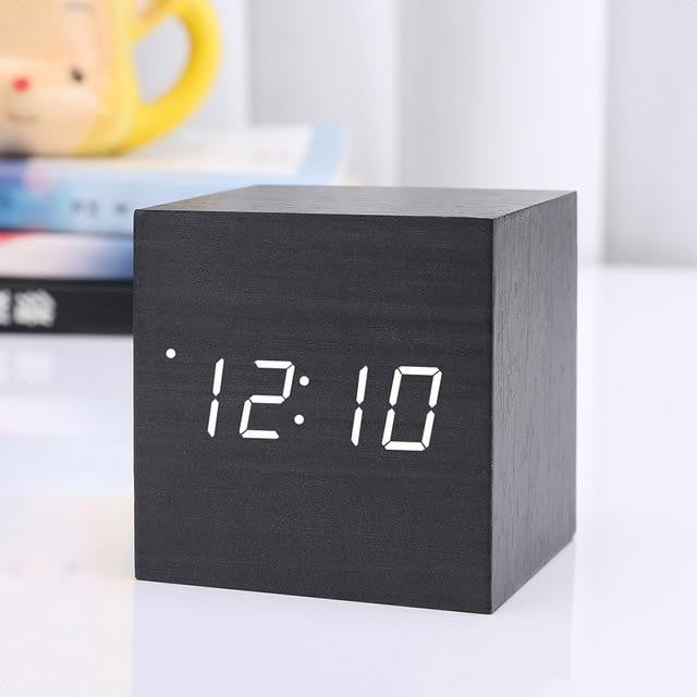 Modern Digital Wood Clock | Kalsten