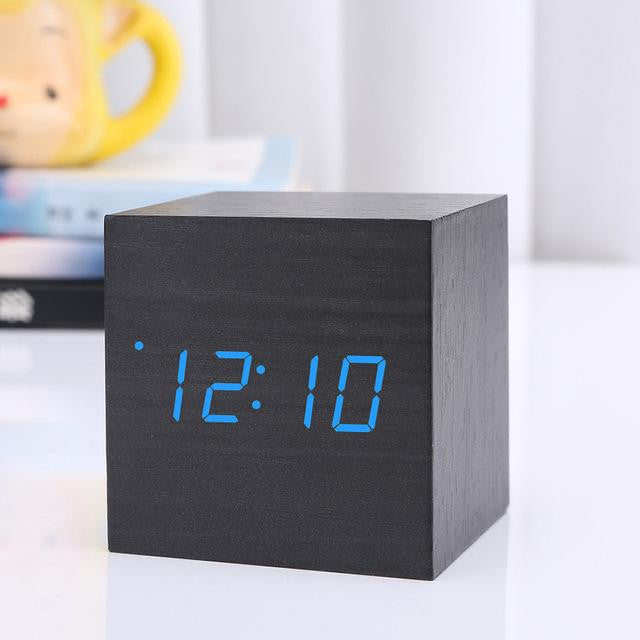 Modern Digital Wood Clock | Kalsten