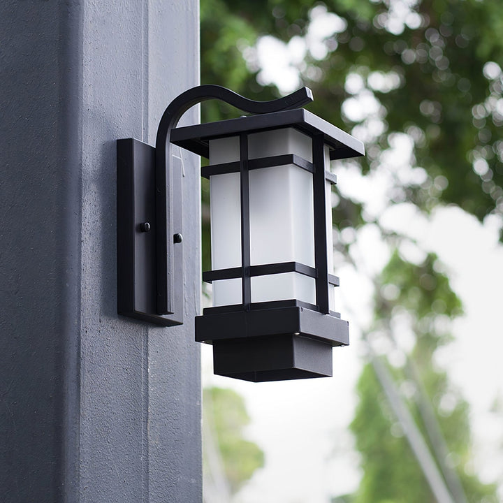 House Wall Light | Kalsten