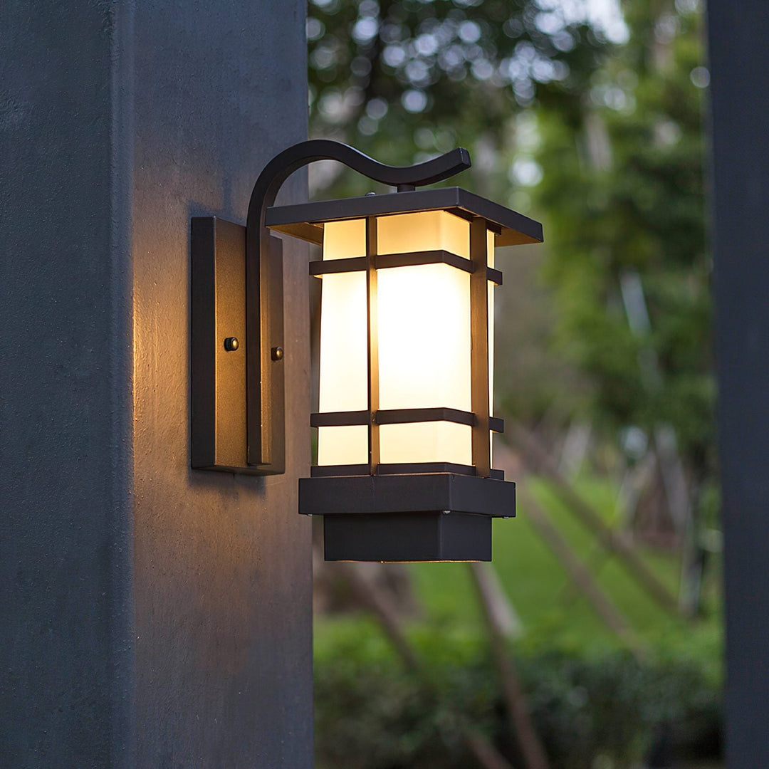 House Wall Light | Kalsten
