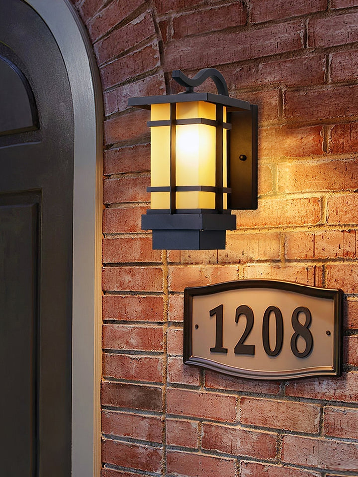 House Wall Light | Kalsten