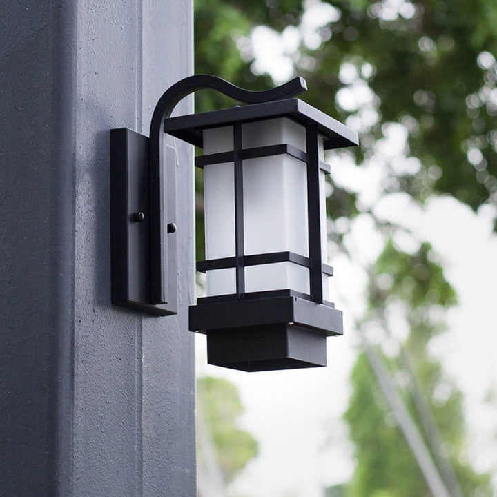 House Wall Light | Kalsten