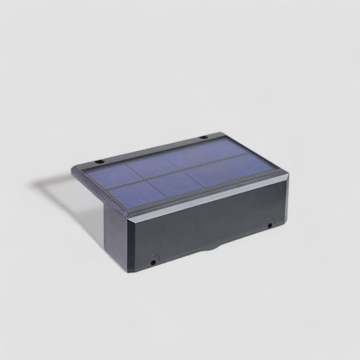 Kalsten | Solar Garden Lighting with Rain and Wind Protection