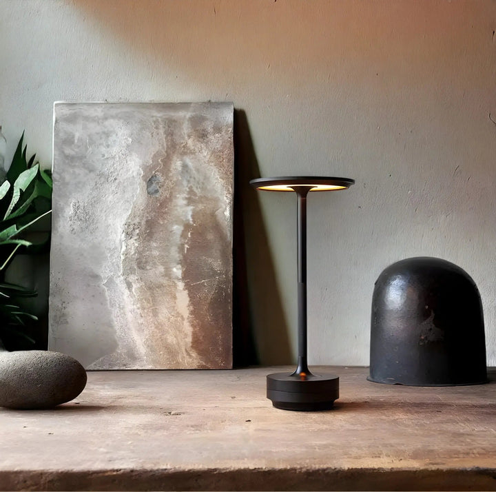 Elegant Wireless Table Lamp with Touch Control and Changeable Light Colors Kalsten