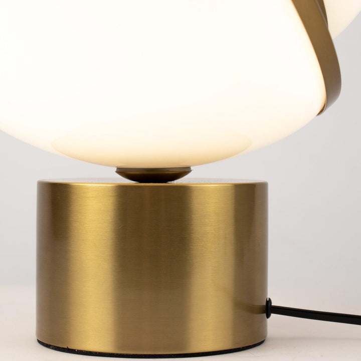 Crescent Table Lamp | Kalsten