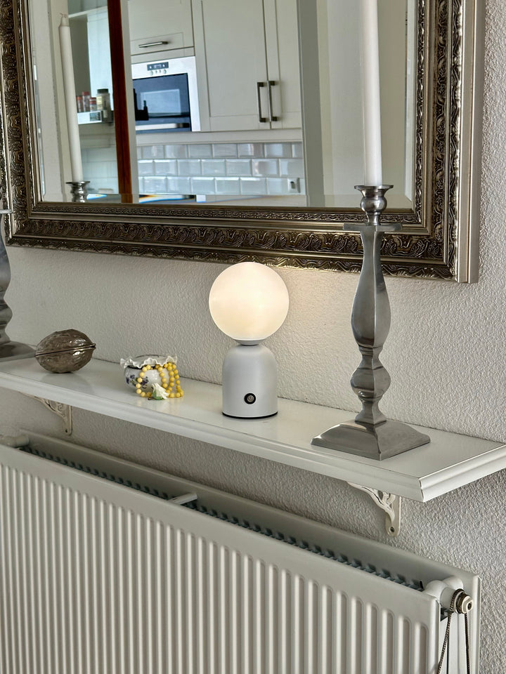 LumièreSereine – Elegant Table Lamp for Calm Atmosphere Kalsten