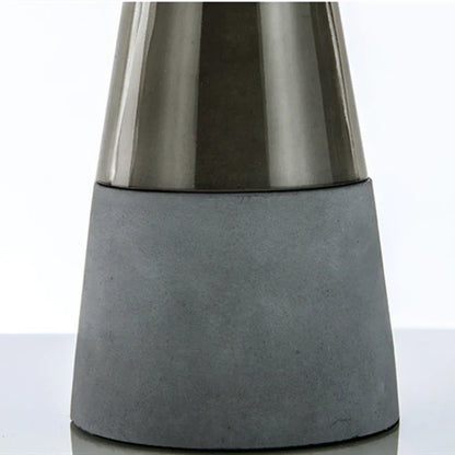 Industrial Steel Table Lamp with Glass Shade – Modern Vintage Bedside Lamp | Karnz