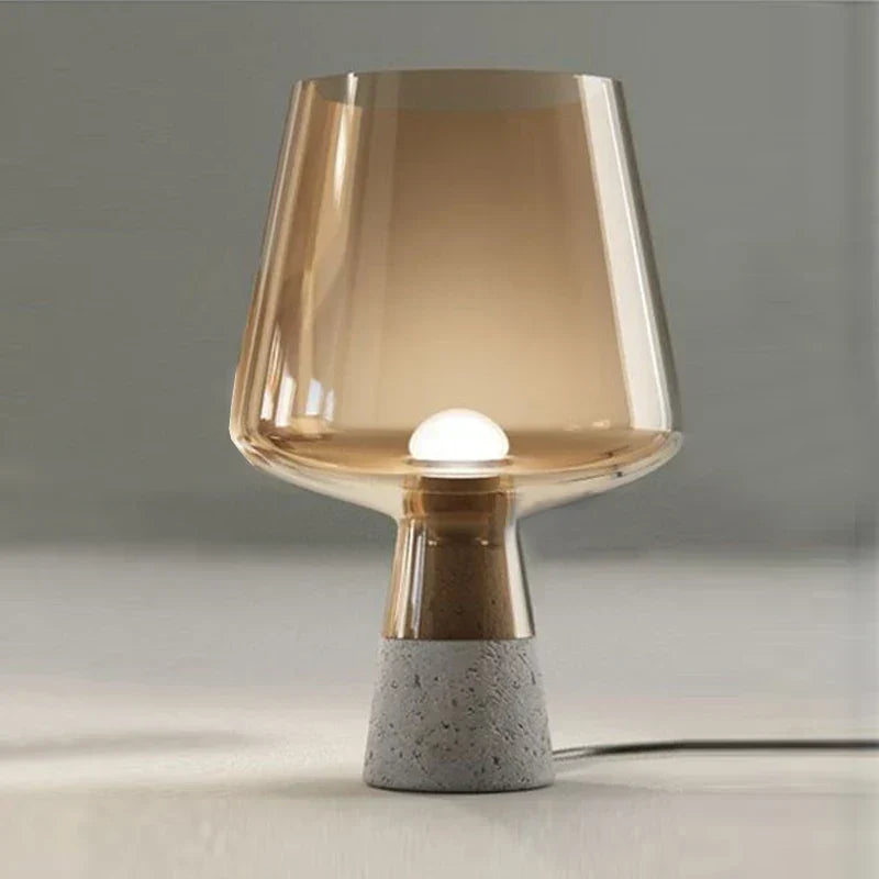 Industrial table lamp made of steel with glass shade – Modern vintage bedside lamp | Kalsten