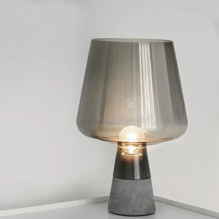 Industrial table lamp made of steel with glass shade – Modern vintage bedside lamp | Kalsten