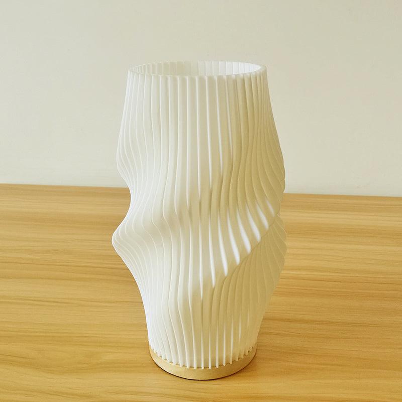 CharmAura - Sophisticated Cream Table Lamp | Kalsten