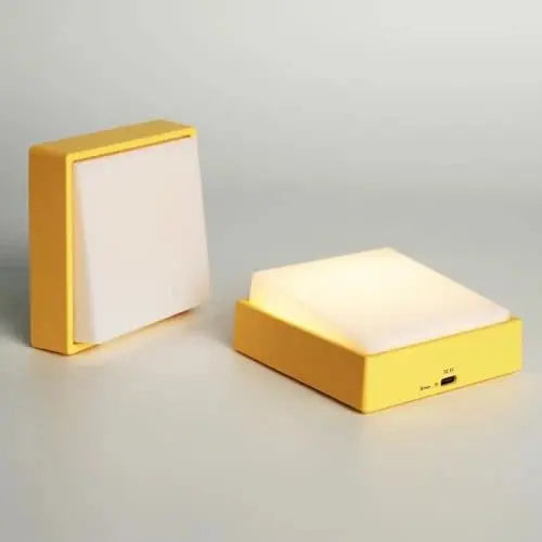 Kalsten | Wireless dimmable night light – Rechargeable with timer & magnet attachment